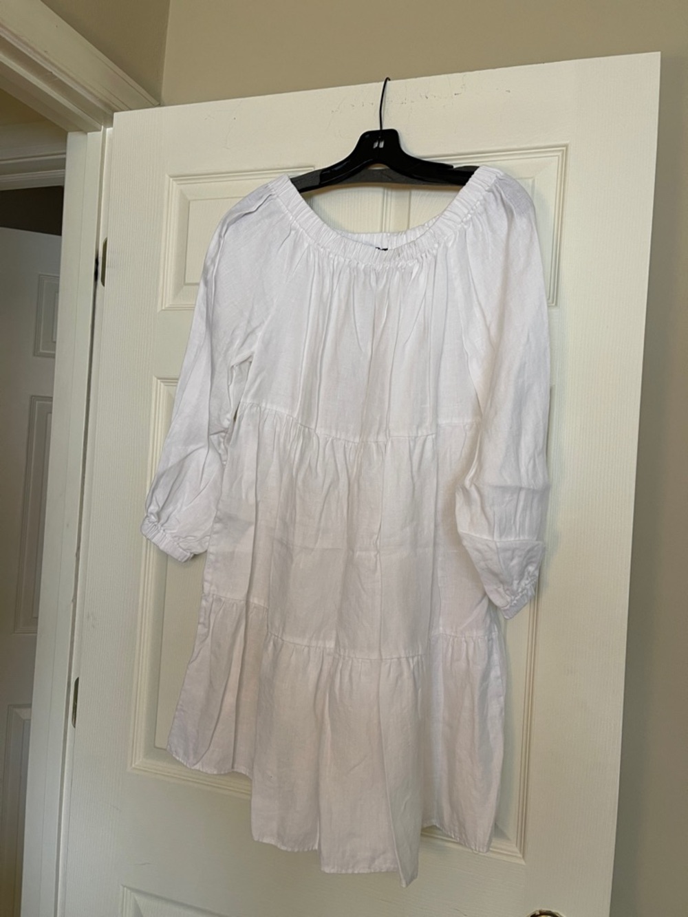 Saks Fifth Avenue White Elastic-Waist Peasant Blouse